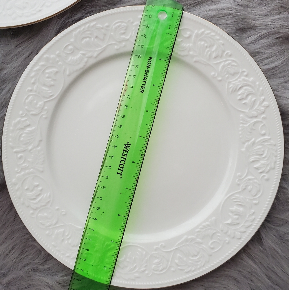 Farberware by Retroneu dinner plate